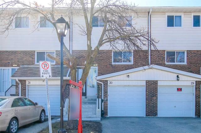 1575 - 30 Franklin Crt, Townhouse with 3 bedrooms, 3 bathrooms and 3 parking in Brampton ON | Image 1