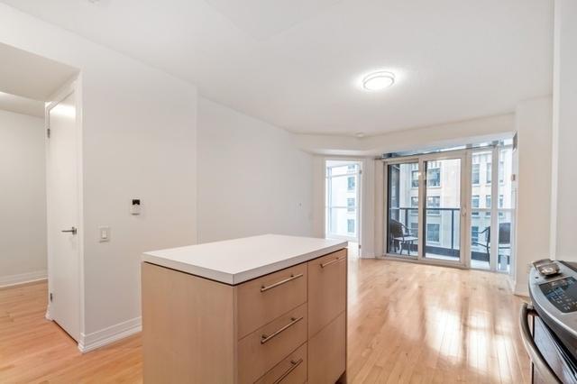 1004 - 21 Carlton St, Condo with 1 bedrooms, 1 bathrooms and 0 parking in Toronto ON | Image 15