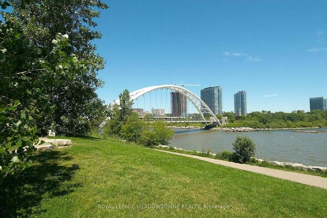 216 - 2119 Lakeshore Blvd W, Condo with 2 bedrooms, 2 bathrooms and 1 parking in Toronto ON | Image 35