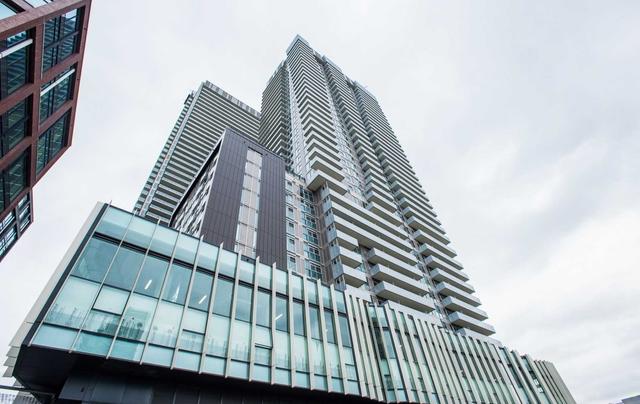 2503 - 20 Richardson St, Condo with 2 bedrooms, 2 bathrooms and 1 parking in Toronto ON | Image 1