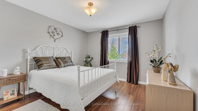 917 Garibaldi Ave, House detached with 3 bedrooms, 4 bathrooms and 6 parking in London ON | Image 37