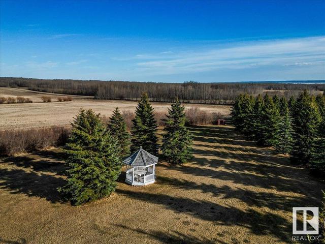 1250 Twp Rd 473 A, House detached with 4 bedrooms, 3 bathrooms and null parking in Leduc County AB | Image 9