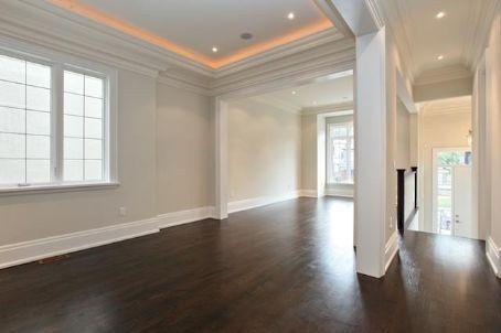 205 Roslin Ave, House detached with 4 bedrooms, 4 bathrooms and 1 parking in Toronto ON | Image 3