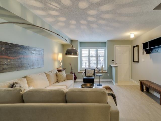 Th 48 - 208 Niagara St, Townhouse with 3 bedrooms, 2 bathrooms and 1 parking in Toronto ON | Image 7