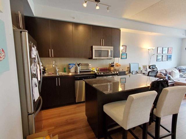 617 - 60 Berwick Ave, Condo with 1 bedrooms, 1 bathrooms and 1 parking in Toronto ON | Image 17