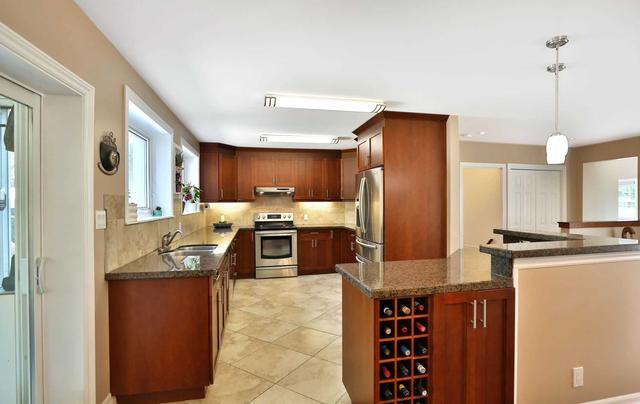 1191 Holton Heights Dr, House detached with 4 bedrooms, 4 bathrooms and 8 parking in Oakville ON | Image 40