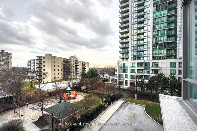 505 - 3504 Hurontario St, Condo with 2 bedrooms, 2 bathrooms and 1 parking in Mississauga ON | Image 30