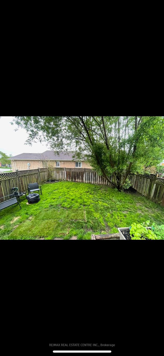 703 Fairway Crt, House detached with 3 bedrooms, 3 bathrooms and 3 parking in Kitchener ON | Image 33