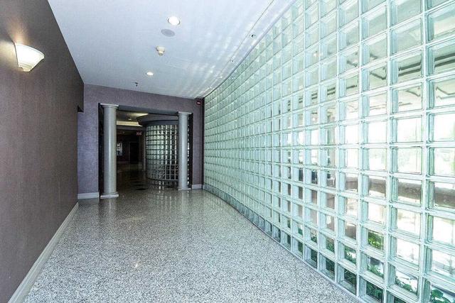 1701 - 50 Eglinton Ave W, Condo with 2 bedrooms, 2 bathrooms and 1 parking in Mississauga ON | Image 29