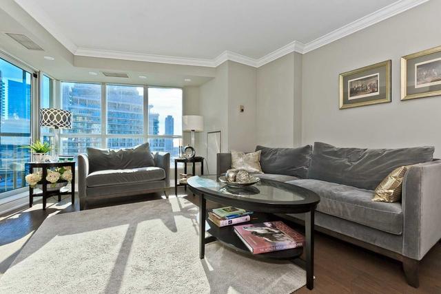 1106 - 2111 Lake Shore Blvd W, Condo with 2 bedrooms, 2 bathrooms and 1 parking in Toronto ON | Image 4