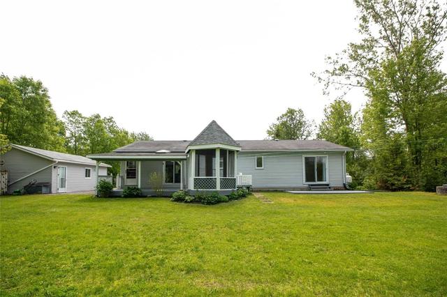 2494 Salem Rd, House detached with 3 bedrooms, 2 bathrooms and 7 parking in Prince Edward County ON | Image 14