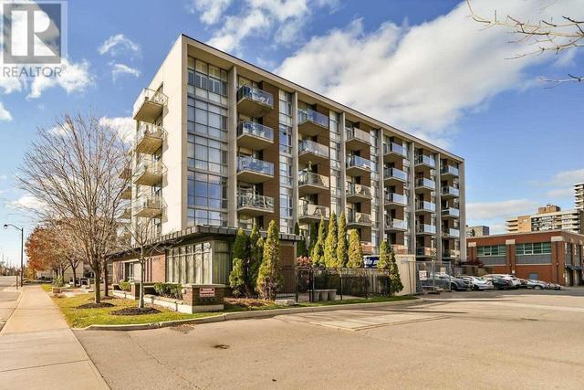 204 - 70 Port St E, Condo with 2 bedrooms, 2 bathrooms and 2 parking in Mississauga ON | Image 1