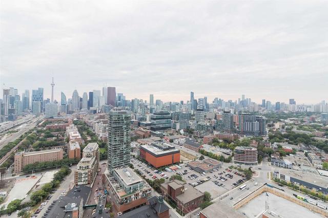 3802 - 70 Distillery Lane, Condo with 2 bedrooms, 2 bathrooms and 1 parking in Toronto ON | Image 10