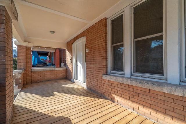 2 - 48 Burris Street, Condo with 5 bedrooms, 2 bathrooms and 3 parking in Hamilton ON | Image 4