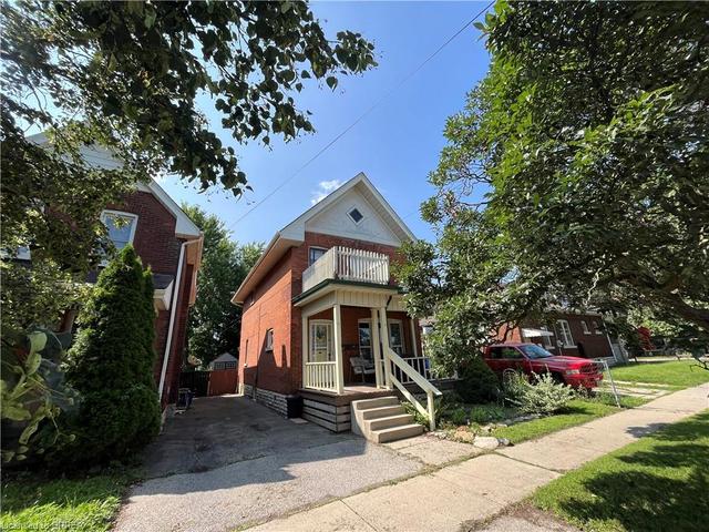 209 Sheridan Street, House detached with 2 bedrooms, 2 bathrooms and 1 parking in Brantford ON | Image 12
