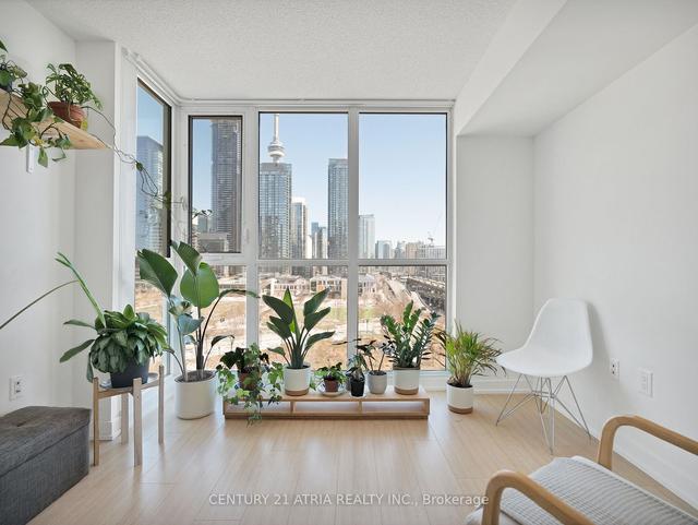 1005 - 75 Queens Wharf Rd, Condo with 1 bedrooms, 1 bathrooms and 0 parking in Toronto ON | Image 12