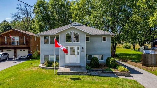 196 Bayshore Rd, House detached with 2 bedrooms, 2 bathrooms and 7 parking in Innisfil ON | Image 1