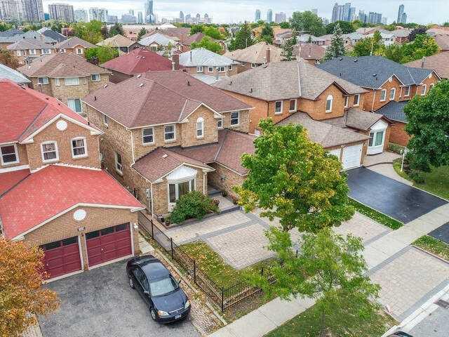 364 Bristol Rd W, House detached with 4 bedrooms, 6 bathrooms and 7 parking in Mississauga ON | Image 37