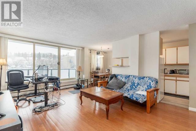 236, - 1421 7 Avenue Nw, Condo with 2 bedrooms, 1 bathrooms and 1 parking in Calgary AB | Image 5