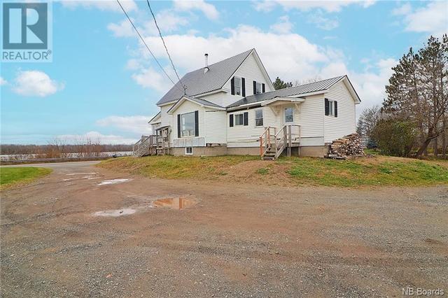 1071 Route 105, House detached with 4 bedrooms, 1 bathrooms and null parking in Maugerville NB | Image 37