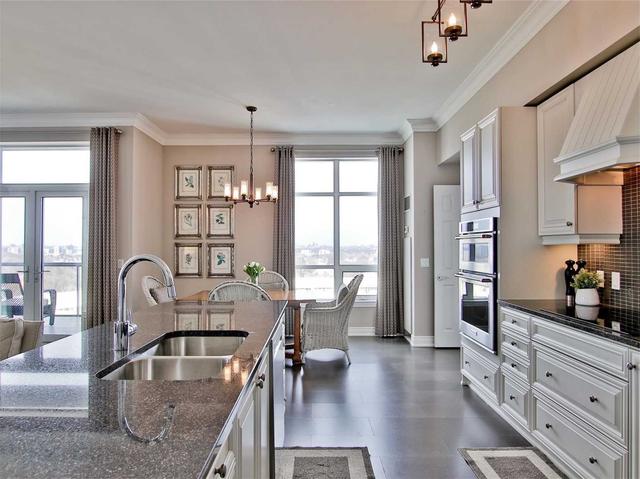 ph05 - 1135 Royal York Rd, Condo with 2 bedrooms, 3 bathrooms and 2 parking in Toronto ON | Image 9