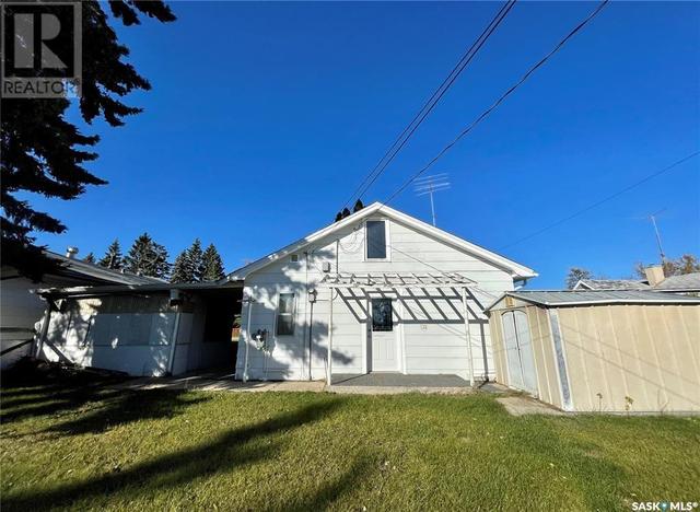310 Maple Road E, House detached with 2 bedrooms, 1 bathrooms and null parking in Nipawin SK | Image 21