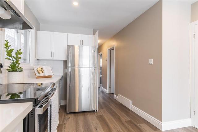 unit 1 (main) - 264 West 18th Street, House detached with 2 bedrooms, 1 bathrooms and 2 parking in Hamilton ON | Image 13