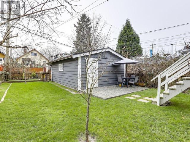 3628 W 5th Avenue, House detached with 5 bedrooms, 3 bathrooms and 1 parking in Vancouver BC | Image 18