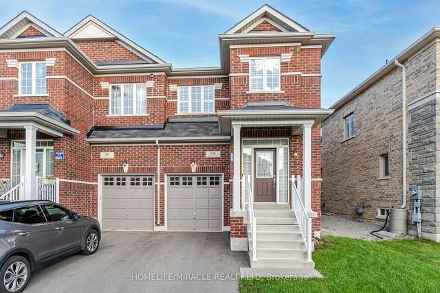 88 Humphery St, House semidetached with 3 bedrooms, 3 bathrooms and 2 parking in Hamilton ON | Image 1