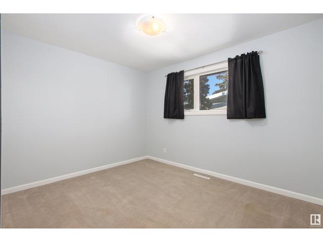 5004 93a Av Nw, House detached with 3 bedrooms, 2 bathrooms and null parking in Edmonton AB | Image 30