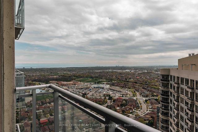 3201 - 225 Webb Dr, Condo with 1 bedrooms, 1 bathrooms and 1 parking in Mississauga ON | Image 6