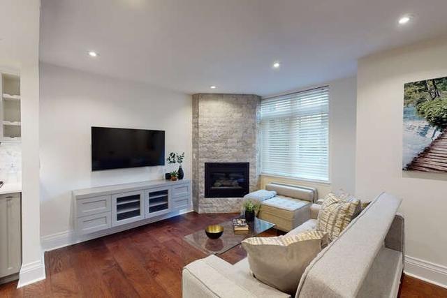 th1 - 108 Redpath Ave, Townhouse with 2 bedrooms, 2 bathrooms and 2 parking in Toronto ON | Image 20