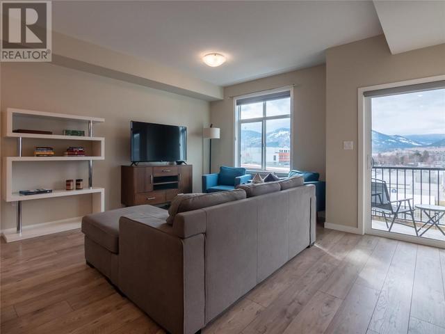 106 - 388 Eckhardt Avenue E, House attached with 2 bedrooms, 2 bathrooms and 1 parking in Penticton BC | Image 9