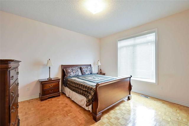 18 Alba Ave, House detached with 2 bedrooms, 3 bathrooms and 4 parking in Vaughan ON | Image 8