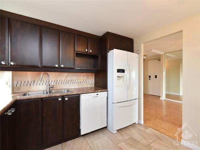1907 - 1171 Ambleside Drive, Condo with 2 bedrooms, 1 bathrooms and 1 parking in Ottawa ON | Image 15