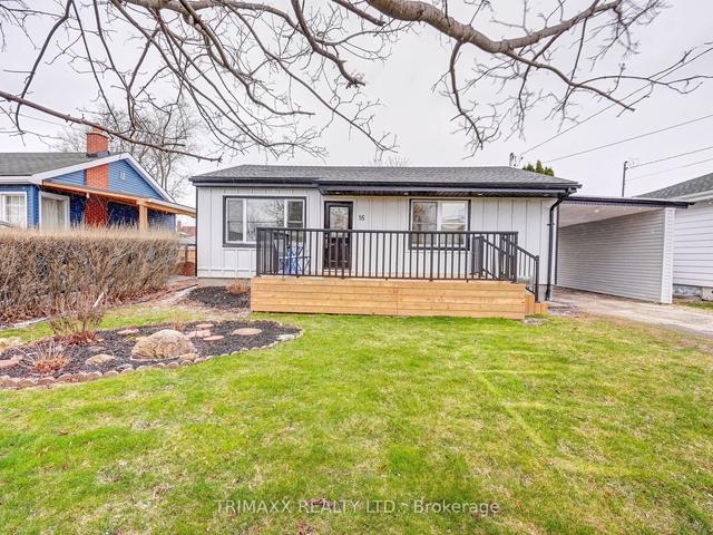 16 Lakeview Ave, House detached with 2 bedrooms, 2 bathrooms and 3 parking in Grimsby ON | Image 34