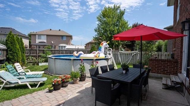 1082 Whistler Cres, House detached with 4 bedrooms, 2 bathrooms and 6 parking in Windsor ON | Image 9