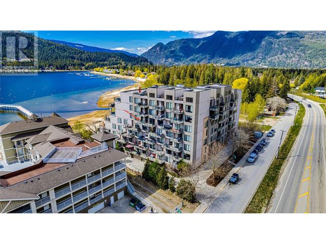 502 - 326 Mara Lake Lane, Condo with 3 bedrooms, 2 bathrooms and 2 parking in Sicamous BC | Image 40