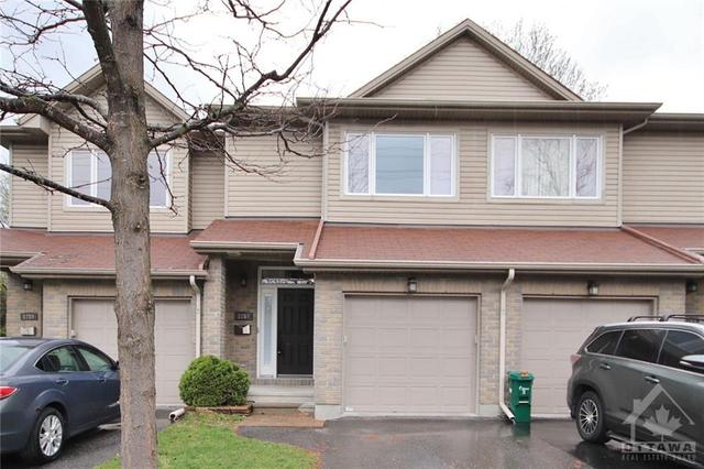 1267 Shillington Avenue, Townhouse with 3 bedrooms, 4 bathrooms and 2 parking in Ottawa ON | Image 1