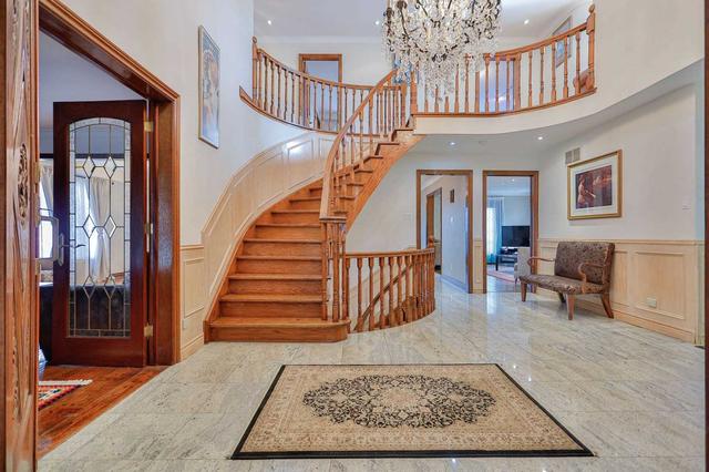 51 Dorwood Crt, House detached with 4 bedrooms, 4 bathrooms and 11 parking in Vaughan ON | Image 36