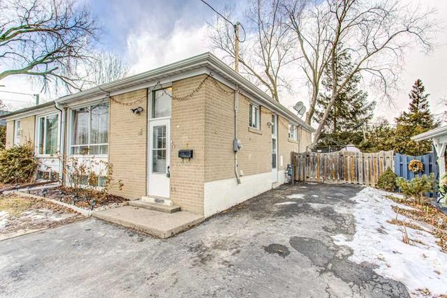 335 Taylor Mills Dr S, House semidetached with 3 bedrooms, 2 bathrooms and 6 parking in Richmond Hill ON | Image 15