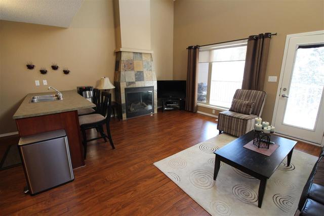 4910 9, 33 Heron Pointe, House attached with 2 bedrooms, 2 bathrooms and null parking in Wetaskiwin AB | Image 8