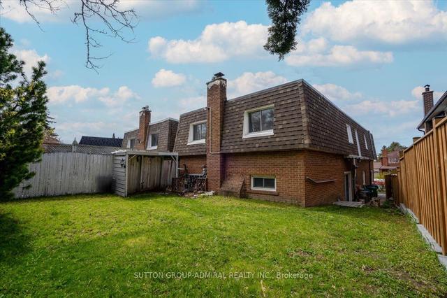 39 Keyworth Tr, House attached with 3 bedrooms, 3 bathrooms and 3 parking in Toronto ON | Image 31
