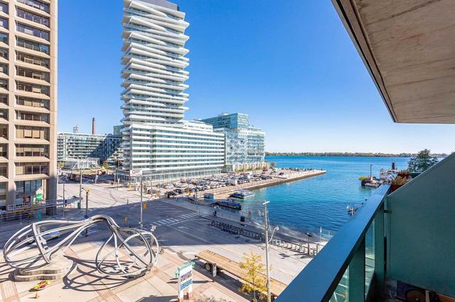 503 - 10 Queens Quay Quay W, Condo with 1 bedrooms, 1 bathrooms and 1 parking in Toronto ON | Image 13