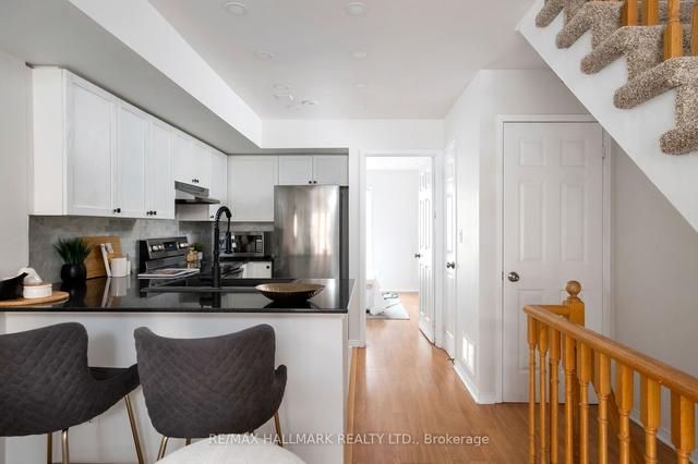 24 - 20 Turntable Cres, Townhouse with 3 bedrooms, 2 bathrooms and 1 parking in Toronto ON | Image 26