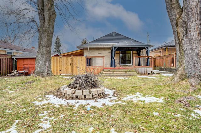 71 Ballantyne Ave, House detached with 3 bedrooms, 2 bathrooms and 6 parking in Cambridge ON | Image 33