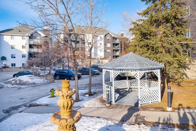 111 - 20 Sierra Morena Mews Sw, Condo with 2 bedrooms, 2 bathrooms and 1 parking in Calgary AB | Image 36
