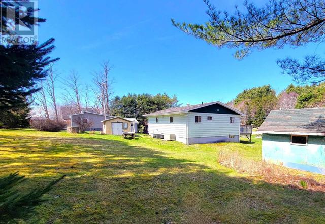 1227 Oakland Road, House detached with 2 bedrooms, 1 bathrooms and null parking in Lunenburg MD NS | Image 8