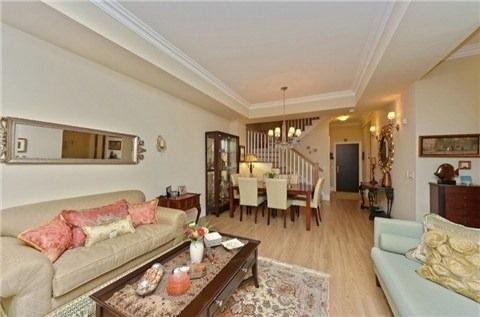 th 2 - 500 Doris Ave, Townhouse with 2 bedrooms, 3 bathrooms and 2 parking in Toronto ON | Image 3