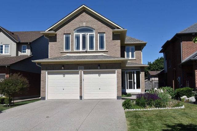 310 Brigadoon Dr, House detached with 4 bedrooms, 3 bathrooms and 4 parking in Hamilton ON | Image 1